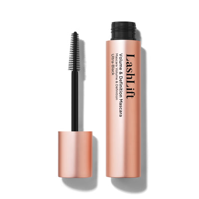 Sculpted my Aimee Connolly Lashlift Mascara